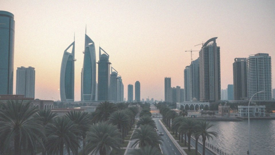 Jakie są podstawowe informacje o Doha jako stolicy Kataru?