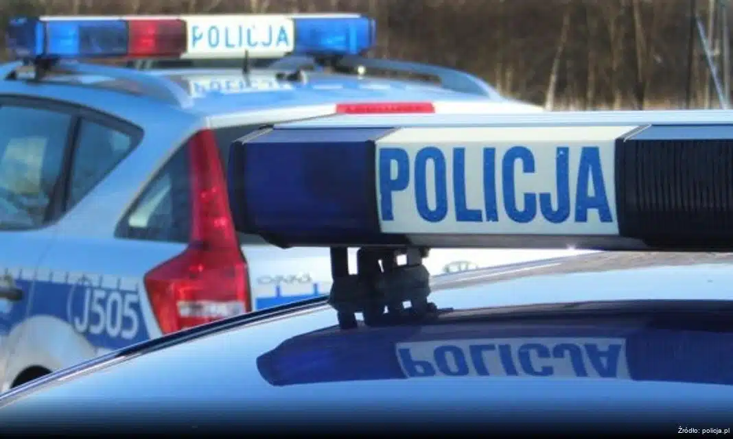 Policjantki zatrzymały nietrzeźwego kierowcę w Kobylnicy